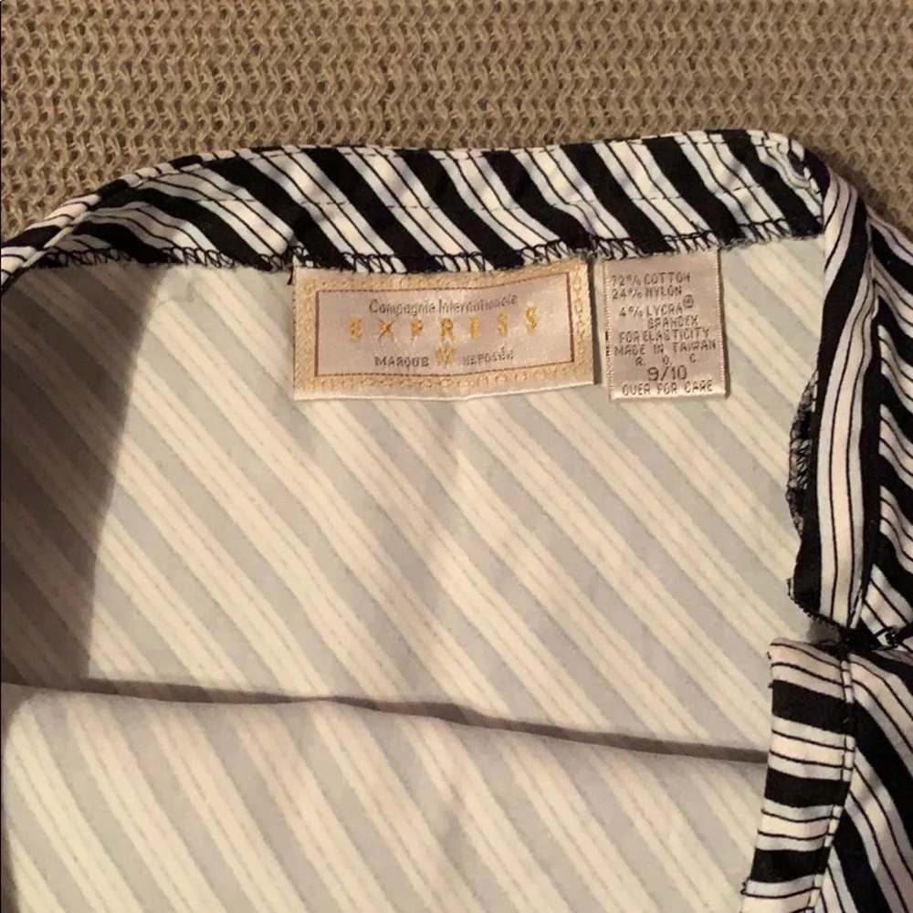 Express skirt!!! Size 9/10! - Picture 2 of 2